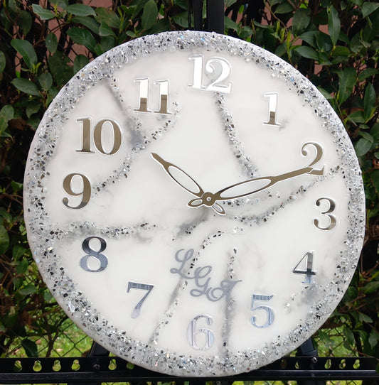 Orologio personalizzato in resina con logo Pollon Resinart