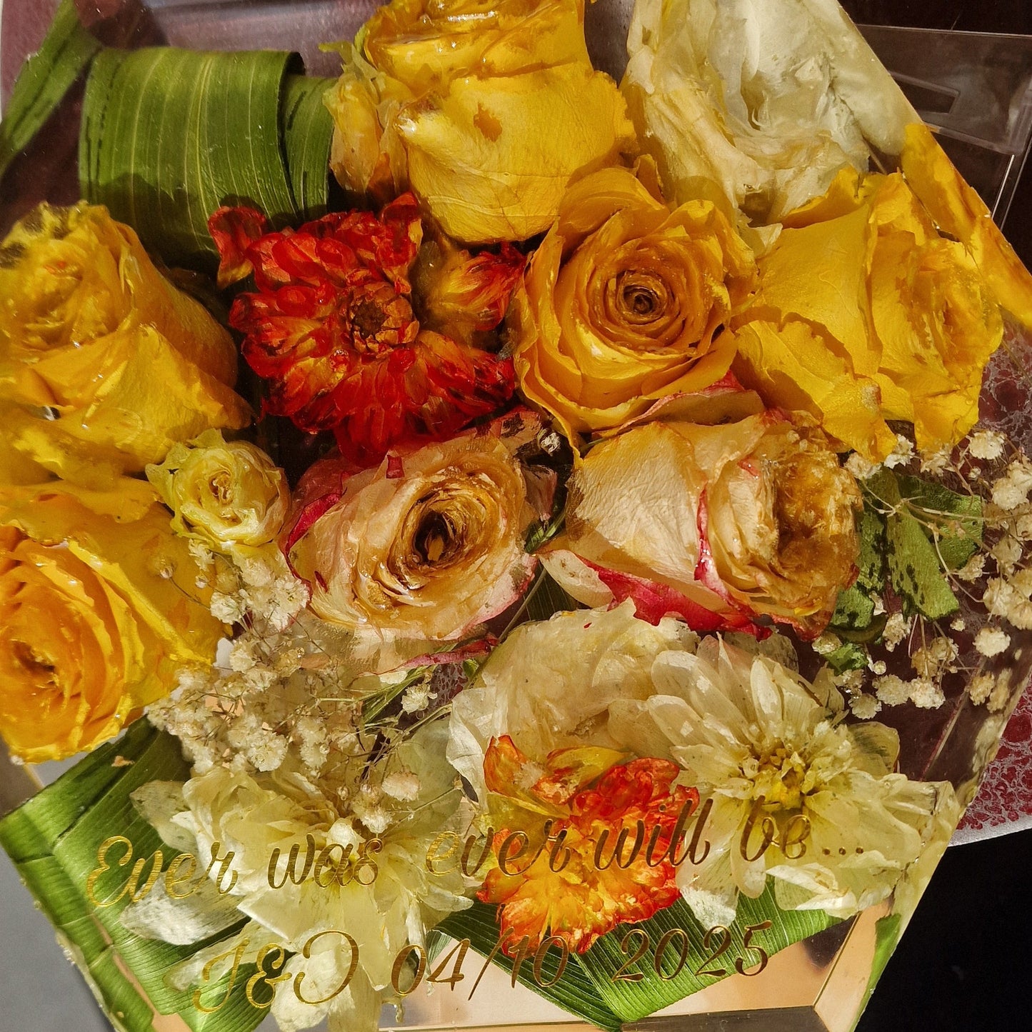 Conservazione bouquet da sposa in resina forma esagono Pollon Resin Art